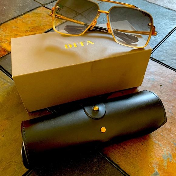DITA Other - DITA Mach 6 Titanium Sunglasses with Case